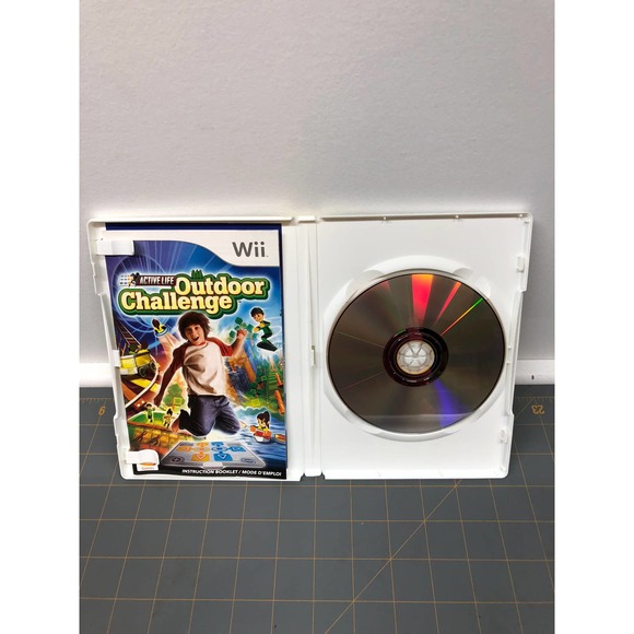 Wii Nintendo Active Life Outdoor Challenge w/ manual - Picture 4 of 4